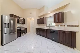 13123 Careywood Dr, Sugar Land, TX 77478 - Photo 11