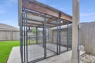 430 Walnut Branch Dr, Baytown, TX 77523 - Photo 27