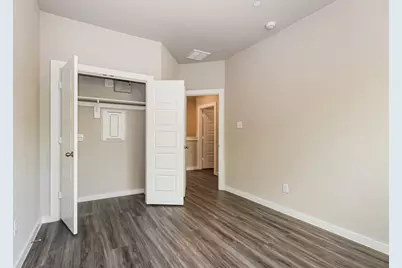 305 N Centro Circle, Shenandoah, TX 77385 - Photo 13