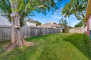 15618 Edgemere Ct, Sugar Land, TX 77498 - Photo 31