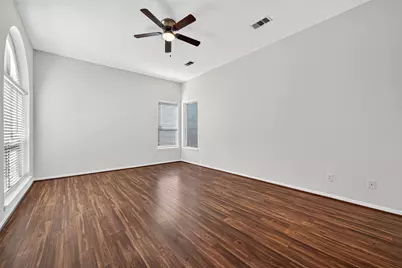 15618 Edgemere Court, Sugar Land, TX 77498 - Photo 23
