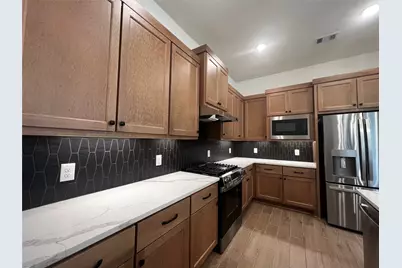 10923 Crescent Spring, Missouri City, TX 77459 - Photo 5