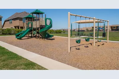 410 Kendall Crest Drive, Alvin, TX 77511 - Photo 17