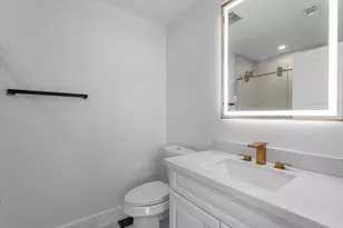7727 Green Lawn Dr, Houston, TX 77088 - Photo 25