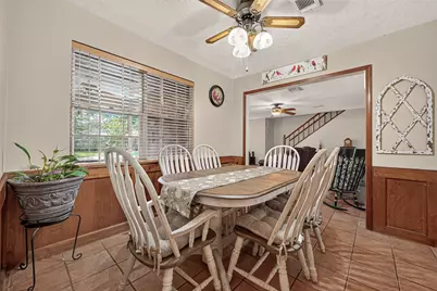 2016 Meadow Lane, Richmond, TX 77469 - Photo 7