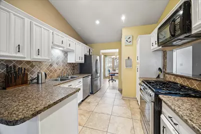 3754 Glade Forest Drive, Kingwood, TX 77339 - Photo 9