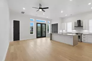 1005 Kern St, Houston, TX 77009 - Photo 11