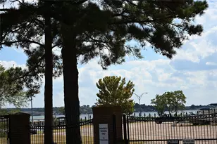 Na East Shore Dr, Willis, TX 77318 - Photo 7