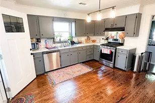 620 1st St, Winnie, TX 77665 - Photo 7