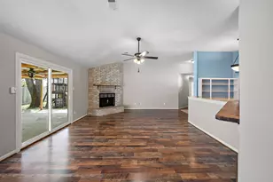 634 Spring Breeze St, League City, TX 77573 - Photo 11