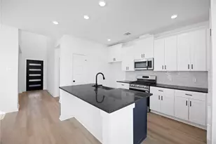 431 Kendall Crest Dr, Alvin, TX 77511 - Photo 11