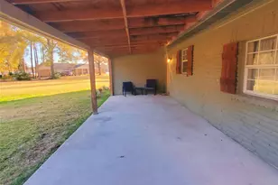 104 Sweet Gum, Village Mills, TX 77663 - Photo 5