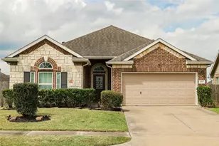 4703 N Bella Ct, Alvin, TX 77511 - Photo 3