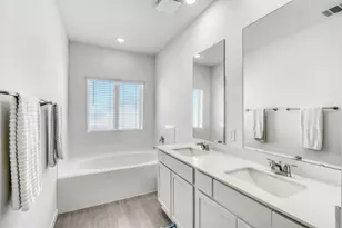 2160 Salinas Dr, Rosharon, TX 77583 - Photo 17