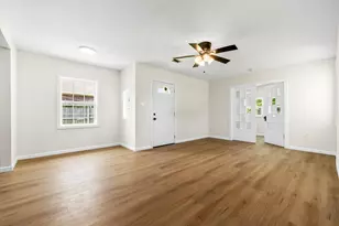 1127 Harris Way, Galveston, TX 77551 - Photo 3