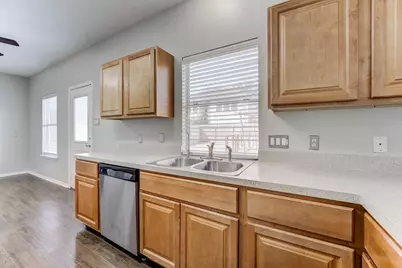 12415 Silversmine Drive, Houston, TX 77014 - Photo 11