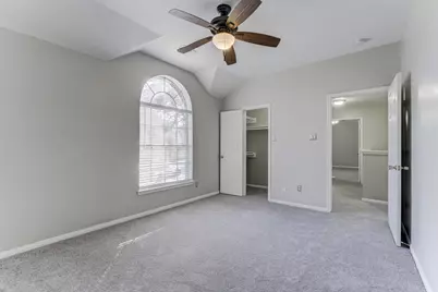 12415 Silversmine Drive, Houston, TX 77014 - Photo 31
