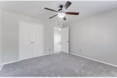 12415 Silversmine Drive, Houston, TX 77014 - Photo 29