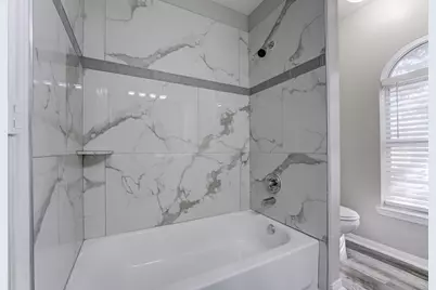 12415 Silversmine Drive, Houston, TX 77014 - Photo 33