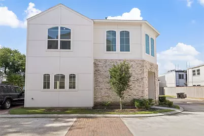 7702 West Side Villas Lane, Houston, TX 77055 - Photo 27