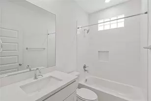 7702 Westside Villas Ln, Houston, TX 77055 - Photo 23