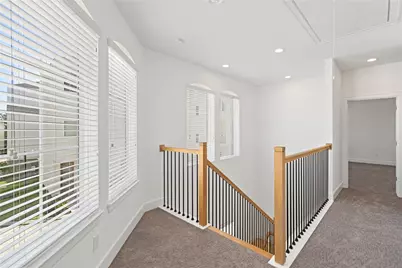 7702 West Side Villas Lane, Houston, TX 77055 - Photo 15