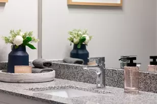 19101 Town Ridge Ln, Webster, TX 77598 - Photo 9