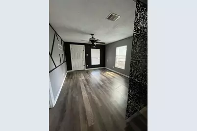 6908 Larkstone Street, Houston, TX 77028 - Photo 9