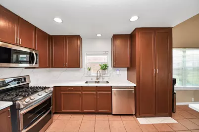 9414 Bauer Oaks Drive, Houston, TX 77095 - Photo 13