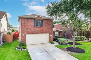 11304 Morning Brook Dr, Pearland, TX 77584 - Photo 3