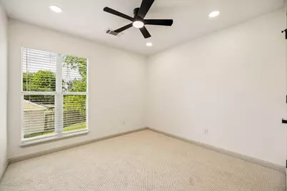 9203 Belle Park Drive, Houston, TX 77099 - Photo 29