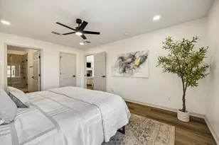 9203 Belle Park Dr, Houston, TX 77099 - Photo 19