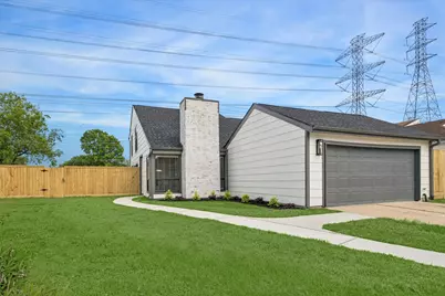 9203 Belle Park Drive, Houston, TX 77099 - Photo 3