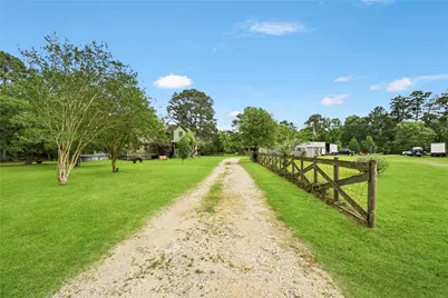 12028 Coastal Drive, Willis, TX 77378 - Photo 41
