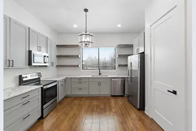 3034 Wayne Street #A-B, Houston, TX 77026 - Photo 5