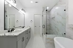 3034 Wayne St, Houston, TX 77026 - Photo 27