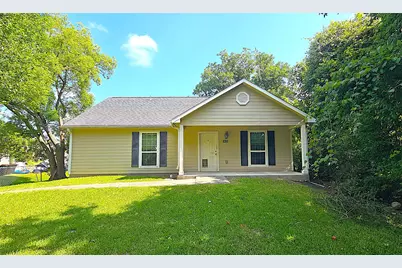 2311 12th Avenue, La Marque, TX 77568 - Photo 1