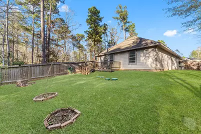 15120 Arrowhead Loop E, Willis, TX 77378 - Photo 17