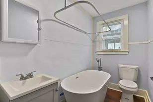 909 28th St, Galveston, TX 77550 - Photo 15