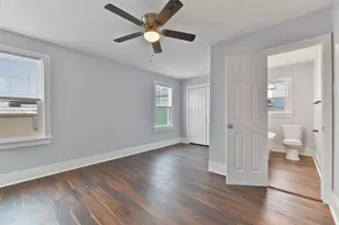 909 28th St, Galveston, TX 77550 - Photo 33