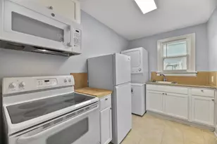 909 28th St, Galveston, TX 77550 - Photo 21