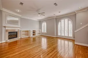 6413 Westcott St, Houston, TX 77007 - Photo 1