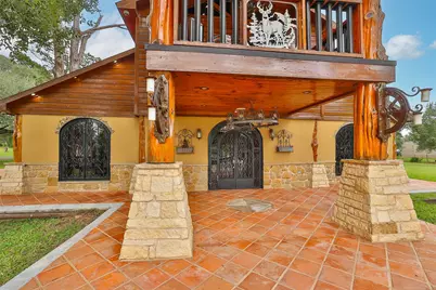 1920 Frelsburg Road, Alleyton, TX 78935 - Photo 7