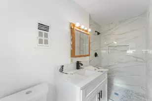 9711 Bertwood St, Houston, TX 77016 - Photo 15