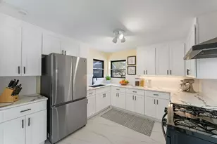 9711 Bertwood St, Houston, TX 77016 - Photo 9