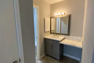 10946 Bexley Dr, Houston, TX 77099 - Photo 7