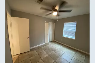 10946 Bexley Drive #946, Houston, TX 77099 - Photo 9