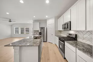 2732 Misty Elm Ln, Rosenberg, TX 77469 - Photo 9