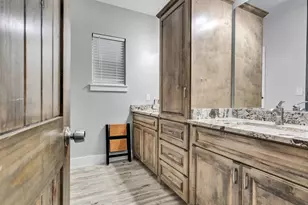 24 County Rd 2293, Cleveland, TX 77327 - Photo 39