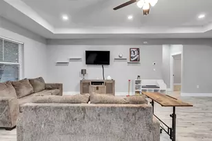 24 County Rd 2293, Cleveland, TX 77327 - Photo 13